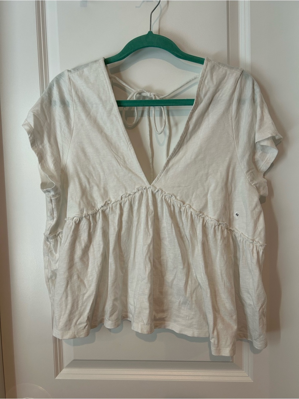 American Eagle Outfitters White Tie-Back Top